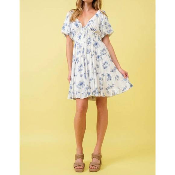 NEW BLUE B floral smocked mini in white - Picture 1 of 3